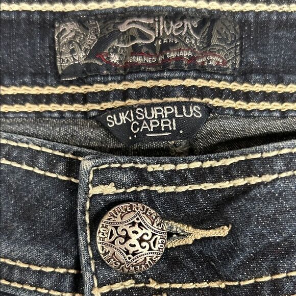 Silver Suki Surplus Capri Jeans - Picture 2 of 6